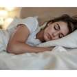 A psicologia revela: o que significa dormir com a porta aberta ou fechada?