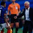 Alheio a polêmicas, Deschamps avança por um final apoteótico na França