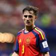 Gavi revela sonho com a Espanha na Copa do Mundo: "Um gol de bicicleta contra Messi na final"