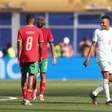 Mbappé comenta substituição após sentir a perna e fala sobre desafio nas semifinais da Copa: "Estamos prontos"