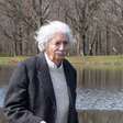 "Você não consegue comer sopa e espaguete": Ator de Albert Einstein odiou transformação visual para Oppenheimer