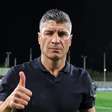 Vasco acerta a contratação do técnico Pedro Emanuel, campeão pelo Porto como jogador