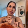 Após Maíra Cardi proibir refrigerante em casa, Thiago Nigro aparece bebendo 'coquinha' e diz não querer 'guerra'