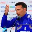 Scaloni rechaça possível favorecimento à Argentina: "Muita gente não quer que ganhemos"