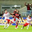 Wallace Yan se emociona após triunfo do Flamengo em Portugal: "Estou mais maduro"
