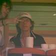 Mick Jagger espanta fama de 'pé frio' com classificação da Inglaterra à semifinal da Copa