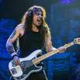 Steve Harris, do Iron Maiden, diz que quer fazer shows até (literalmente) morrer