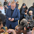Do backstage à passarela: Marcello Costa revela a beleza com identidade da alta-costura em Paris