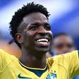 Vini Jr. completa 26, mas tem aniversário ignorado por colegas de Seleção