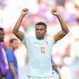 Artilheiro e politizado: Mbappé luta por mais uma Copa e por direitos na França