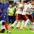 'Desilusão', 'volta à realidade', 'naufrágio total': imprensa reage à derrota da França na Copa