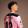 Sunderland anuncia Meunier para reforçar defesa na temporada 2026/27