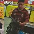 Bandido usa réplica de submetralhadora em assalto a sorveteria no RJ