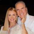 33 anos mais nova, esposa de Roberto Justus expõe o que realmente pensa do marido