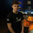 Brasileiro de 21 anos substitui baterista do Gojira nos EUA
