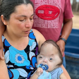 "Nenhuma mãe deveria ter que escolher entre a casa e a vida do filho": conheça a história de Anthony, bebê que luta por uma cirurgia urgente