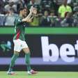 Vasco atrás de zagueiro: Murilo e três nomes do futebol europeu são alvos