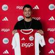Ajax anuncia contratação de Marcos Leonardo