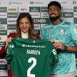 A declaração de Alexander Barboza envolvendo o Botafogo durante sua apresentação no Palmeiras