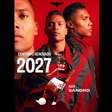 Flamengo anuncia renovação de Alex Sandro até 2027: "Brigando por títulos"