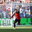 Espanha domina, bate Argentina em despedida de Messi e conquista o bi da Copa do Mundo