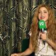 Repórter da CazéTV canta com Shakira e resultado impressiona colombiana: 'Sua voz parece a minha'