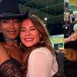 Paolla Oliveira cai na festa em arraial de escola de samba no Rio