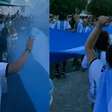 Com bandeirão e fogos, torcida da Argentina lota Copacabana antes da final da Copa