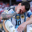 2,1 milhões de likes em 30 minutos: aos 39 anos e em provável última Copa do Mundo, Messi ganha apoio ao revelar dor intensa em 1º post após derrota da Argentina para Espanha na final