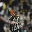 Bernard quebra o silêncio e relembra fase mais difícil no Atlético