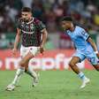 Zagueiro aproveita brecha no Fluminense para brigar por vaga de titular da equipe