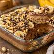 Pavê de amendoim fit que fica incrivelmente cremoso e leva ingredientes simples