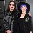 Kelly Osbourne desabafa um ano após morte de Ozzy: 'Choro pela alma que eu era antes'