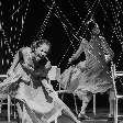 Camila Pitanga e Bete Coelho estrelam peça de teatro Lia Lia em curta temporada