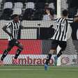 Botafogo e Vitória travam duelo de seis pontos no Brasileirão