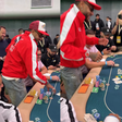 Neymar ganha mão em torneio de pôquer e viraliza com dancinha; jogador foi eliminado da competição