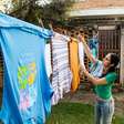 Eu deixava minhas roupas no varal por dias até descobrir os problemas que esse hábito pode causar