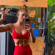 Deusa! Aos 44 anos, Grazi Massafera impressiona ao exibir abdômen trincado, costas definidas e beleza natural em nova sequência de fotos