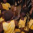 "Não fiquem tristes. Seremos amigos para sempre": Shakira se despede de Ghetto Kids e emociona fãs (VÍDEO)