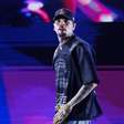 Chris Brown se declara culpado em caso de agressão em boate de Londres