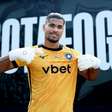 Torcida do Botafogo reprova declaração do goleiro Warleson