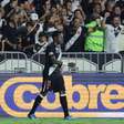 Craque do Vasco surpreende ao explicar má fase: "É algo espiritual"