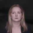 Filha de Elize Matsunaga deixa o Brasil aos 16 anos após novo filme da Netflix sobre o crime