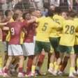 Vídeo: árbitra é "nocauteada" em briga durante amistoso e precisa ser substituída