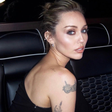 Miley Cyrus troca de gravadora pela terceira vez: saiba detalhes