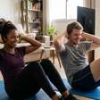 Pode fazer abdominal todo dia? Veja quando isso ajuda e quando pode atrapalhar