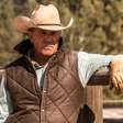 Taylor Sheridan finalmente explica a controversa saída de Kevin Costner de Yellowstone: "Tivemos que alongar a história"