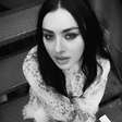 Charli xcx lança filme sobre novo álbum; assista aqui