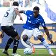 Sinisterra tem lesão muscular e pode desfalcar o Cruzeiro por até dois meses