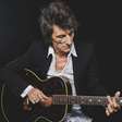 Ronnie Wood, dos Rolling Stones, anuncia show no Brasil com sua banda